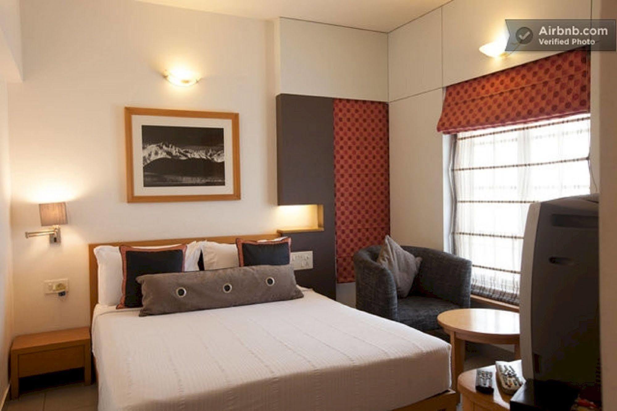 Tristar Serviced Apartments Bangalore Exterior foto