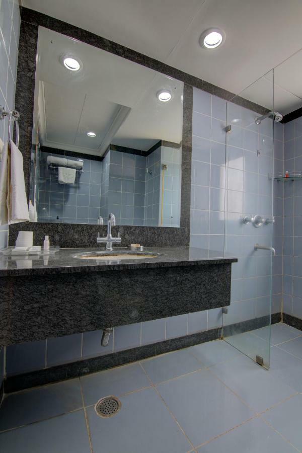 Tristar Serviced Apartments Bangalore Exterior foto