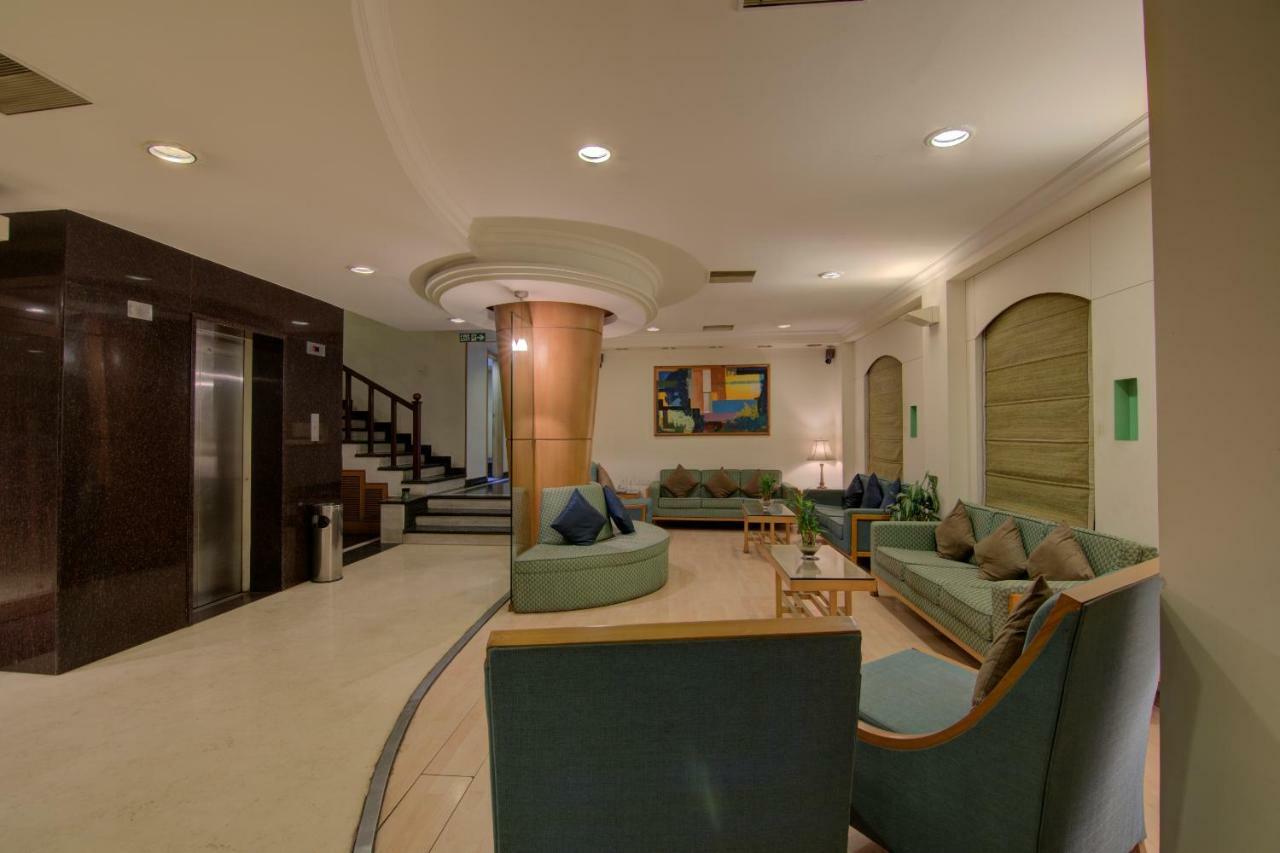 Tristar Serviced Apartments Bangalore Exterior foto